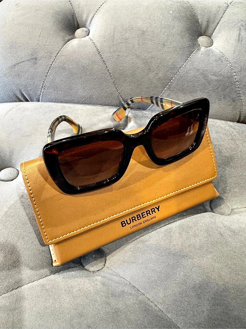 Burberry Plaid Temple Sunglasses in Brown & Black